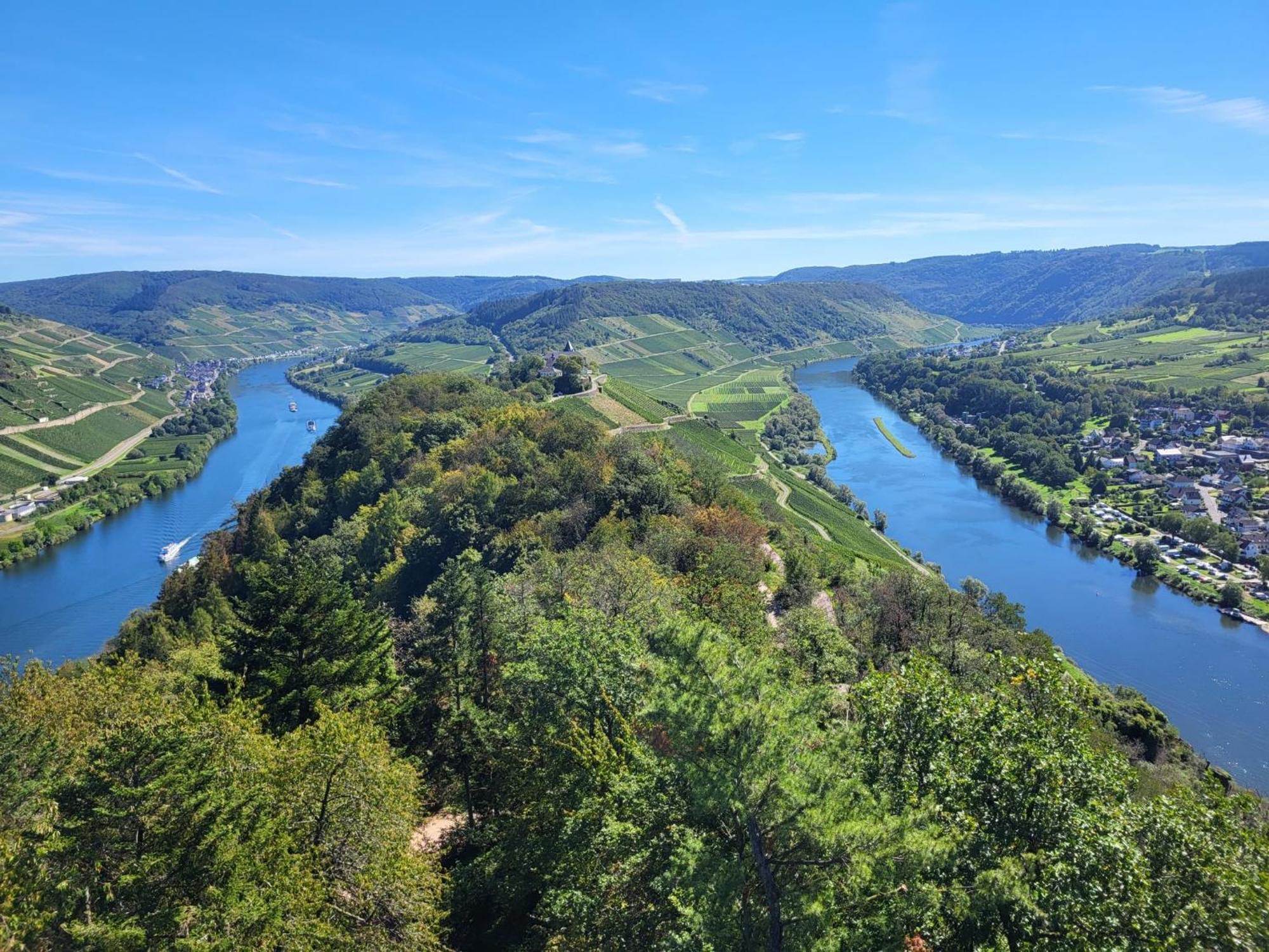 Am Moselstausee Hébergement de vacances Sankt Aldegund